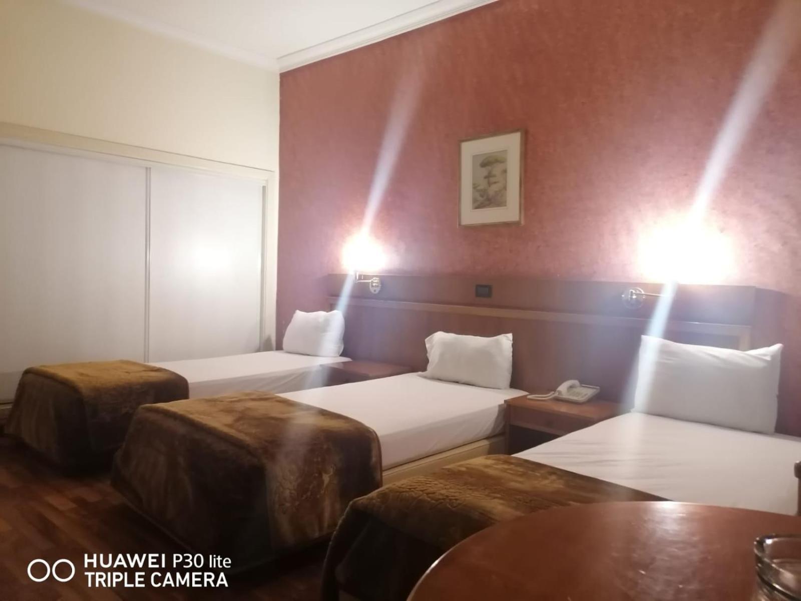 Charles Hotel Бейрут Екстериор снимка