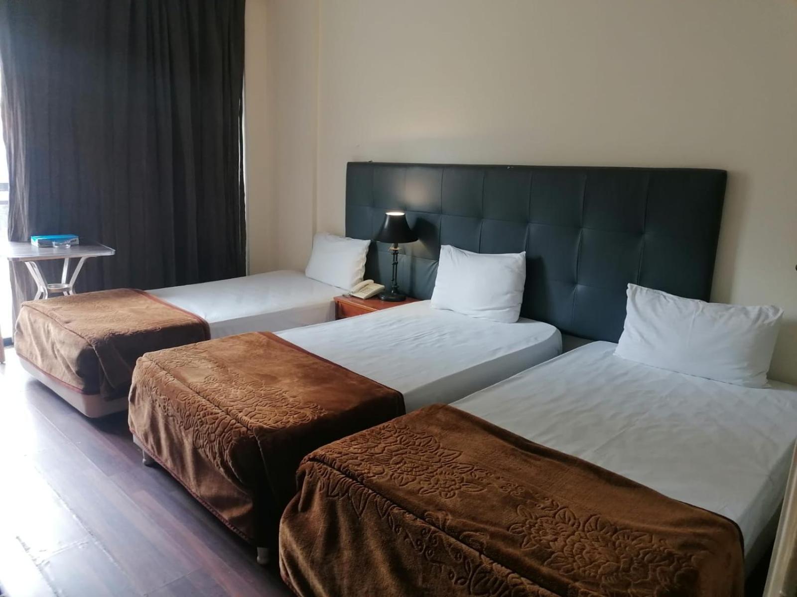 Charles Hotel Бейрут Екстериор снимка