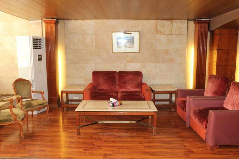 Charles Hotel Бейрут Екстериор снимка
